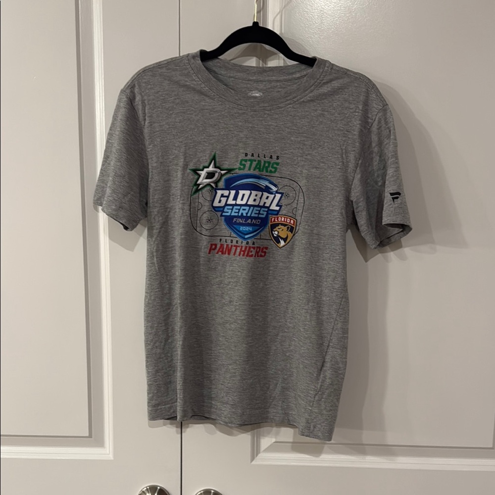 NHL Gray Short Sleeve Tee Dallas Stars vs Florida Panthers Global Series size S